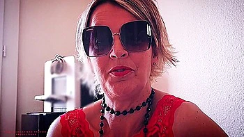 Oh Fuck Slutty !! Stepmom Loves Anal Sex Her Husband No, She Tries To See If Her Stepson Wants Try ?