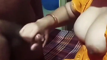 Indian Village Girl Enjoy Couple Sex