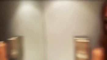 il va me prendre dans les chiottes du train