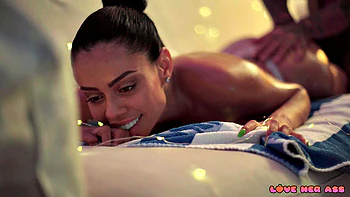 Big Colombian Ass with tight hole