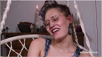 Ines Bonds Herself And Brings To Climax