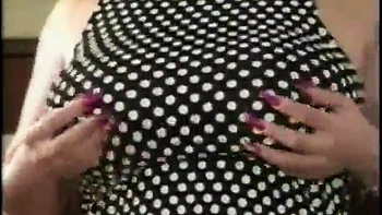 Sweet Tooth: Licking, Big Tits  Onlyfans Porn