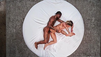 Cassie Bender shares her big black cock with her beauty