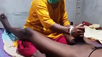 Husband Ki Dost Chod Ke Gayi Raat Mein Mujhko