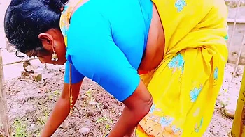 Villege Outdoor. Beautiful Big Boobs Village Maid Fucking With Land Owner. Telugu Dirty Talks