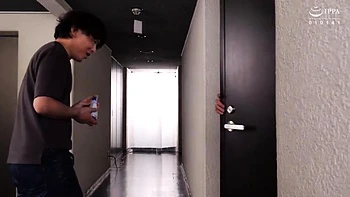 x2x39F24F5D7E2BE0A27A