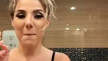 Underboob from sexy tiktok thot: Amateur, Blonde  Stripchat Porn