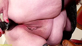 79 Years Old Grandma Tries Anal