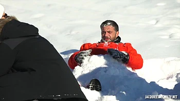 Lia, a very enterprising naughty girl... - Jacquie et Michel TV