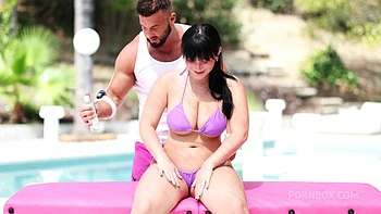 Massage Sex Session With Aleksa Mink