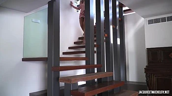 Lexi gets down to business with Ashley... - Jacquie et Michel TV