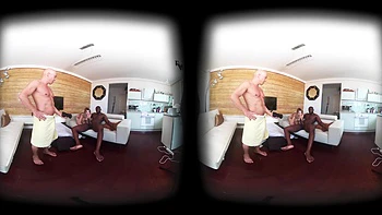 Lola Mornago - Behind The Scenes Vr Part Three - Colossal Black