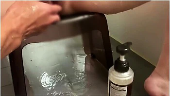 希少剃毛動画熟女のシャンクルからハイハンへの一部始終をこ覧くたさいおしっこも出てきます