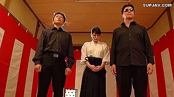 くいこみ股縄女剣士5 淫獄の見世物女郎 上原亜衣