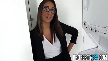 Real Estate Agent, Layla London And Tony Rubino In Sexy Fun With Nice Big Tits And Nice Legs Fucks Homebuyer