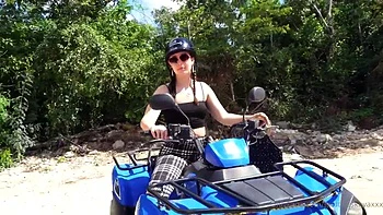 Bjoob: Blowjob, Doggy  Cowgirl Porn