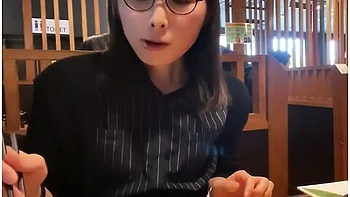 Nasty Office Worker Woman Eats Yakiniku Alone On Holidays
