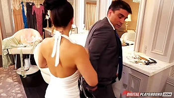 Classy Hairy Pussy Lady With Eva Lovia