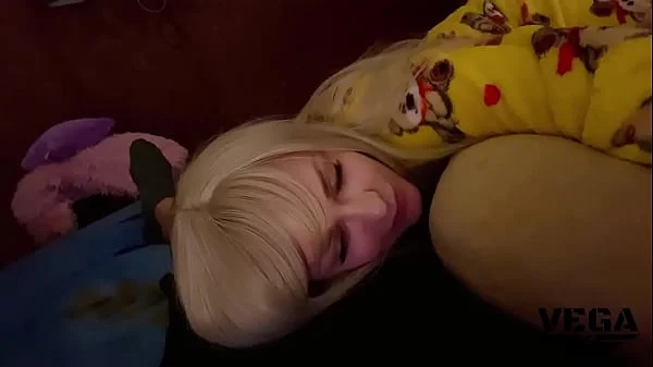 STEPDAUGHTER GOT SCARED OF A THUNDERSTORM AND CAME TO MY BED.
