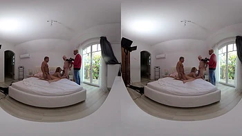 Dolly Dyson VR Behind The Scenes Part Two - Heating Ginger Gushes