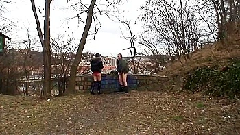 A Mature Man Sees A Young Whore Alone Who Wants To Fuck Her