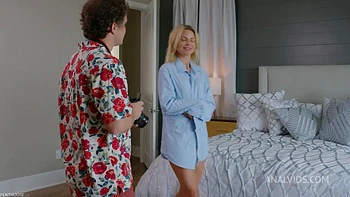 Beverly Hillson Needs It Hands-On