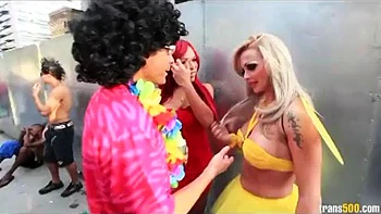 Qwedfrtghyujkijuhygtfrdeswdefrtghyuj ft. Ur Mom: Blowjob, Doggy  Cowgirl Porn