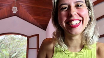 Hot interracial threesome with Juliana and Scarlett Taylor in ffm action