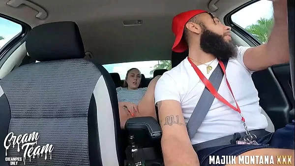 Uber Driver Pulls Over to Fuck Slutty Passenger in broad Daylight