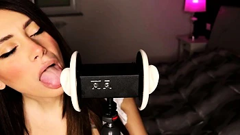Ellie Alien ASMR Sensual Ear Licking Video
