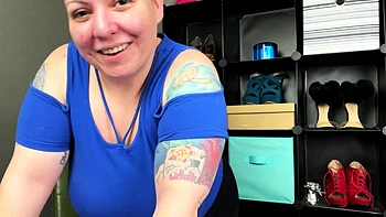 NIKKISFETISHES   Your Farting Friend JOI