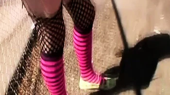 Punk Rocker Chick Perish BBC Blowjobs