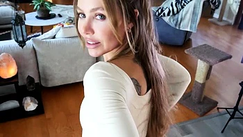 Brunette hardcore blowjob