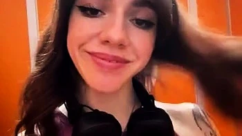 Lily__Belle cam model in public, toilets, changing