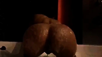 Fabulous softcore solo shower tease