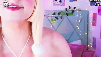 Cute Asian Chubby Teen Wild Dildo Masturbation