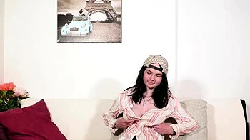 Cosmid Papita Chenin Papitas First Video