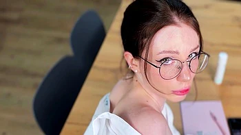 Lesya Moon Blowjob and Full Fuck on the Apartment Couch