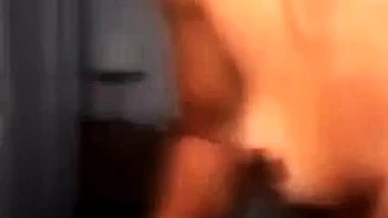 Annalisa is an amateur teen babe fucking the toy