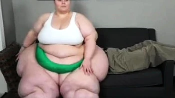 Ssbbw bobbi jo facesitting buttcrush smother