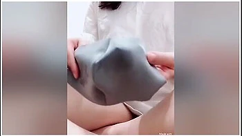 [masturbation Record] Rub The Clitoris Over The Surgical Mask