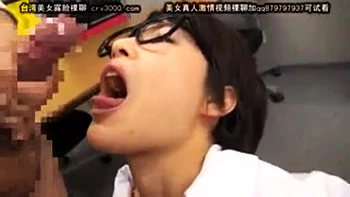 00796,A bitch is fully exposed during sex!