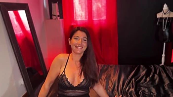 Luna, 30 years old, makeup artist! - Jacquie et Michel TV