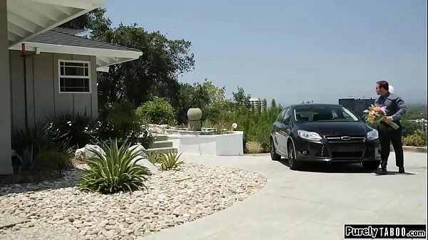 Cheating wife fucks when hubby drops by