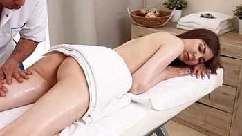 Skinny teen Alice Xo rides massive cock after oil massage