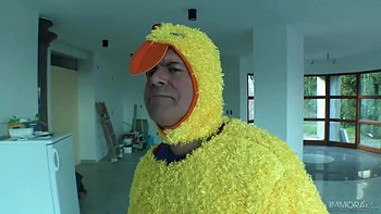 18-Year-Old Mary Monroe Gets An Anal Creampie in POV