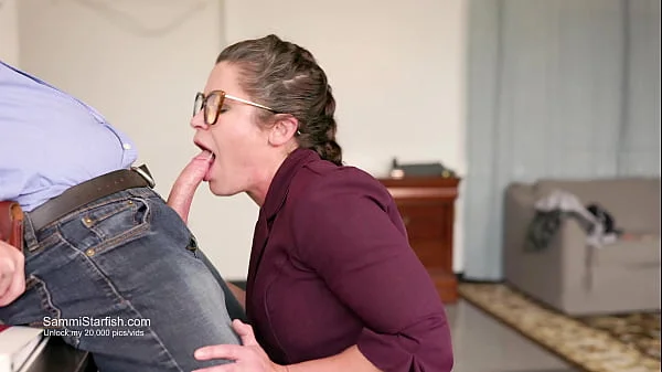 Human Resources lady blows new hire (4K)