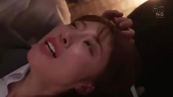 07277,Sensual play of Asian beauty