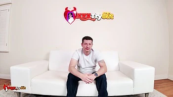 Gorgeous face fucking session with Natalie Brooks and Dave Dixon