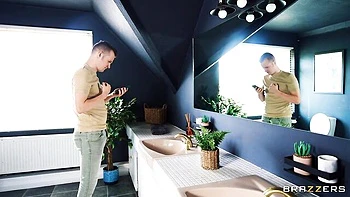 Awesome sideways pose fuck with a long-legged Martina Smeraldi